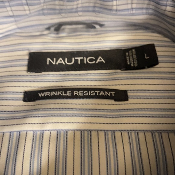 New shirt still has the original package - Picture 4 of 4